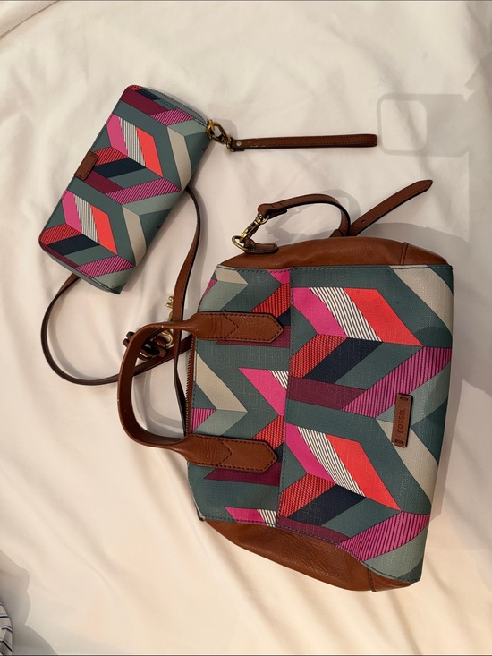 Fossil Handbags - Fossil Teal, Pink & Red Geometric Satchel with Wristlet wallet